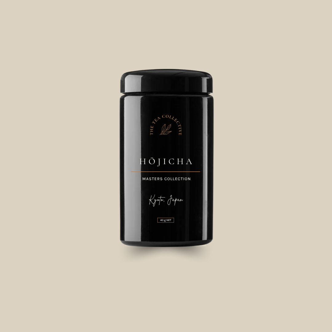 Hojicha powder, roasted Japanese green tea, reddish brown